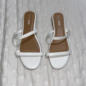 FashionNova sandals